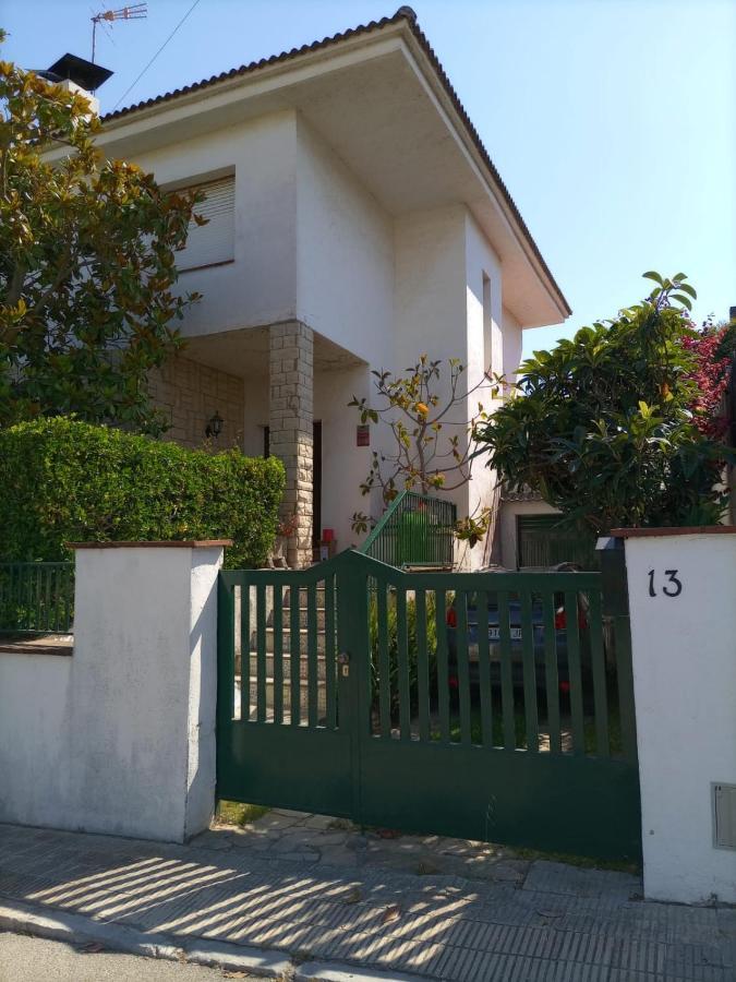 Casa Unifamiliar En Calafell Villa Exterior photo